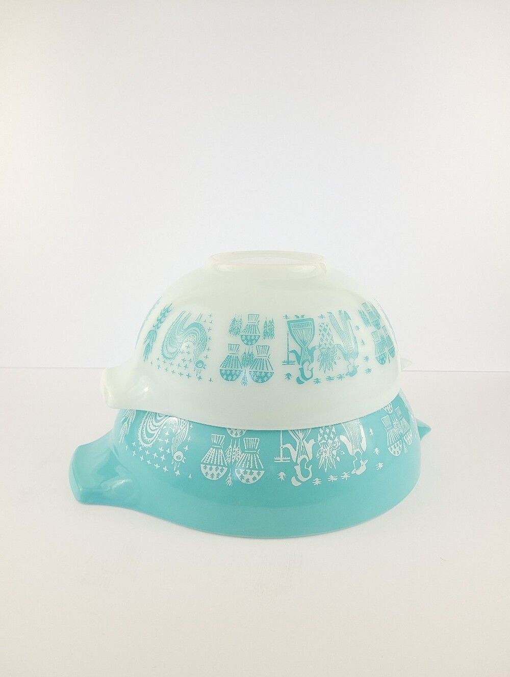 PYREX 1957 Buttermilk print bowls (set of 2)